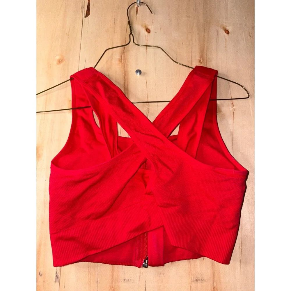 Avia Womens Red Front Zip Sports Bra Crisscross Back Medium AV24031